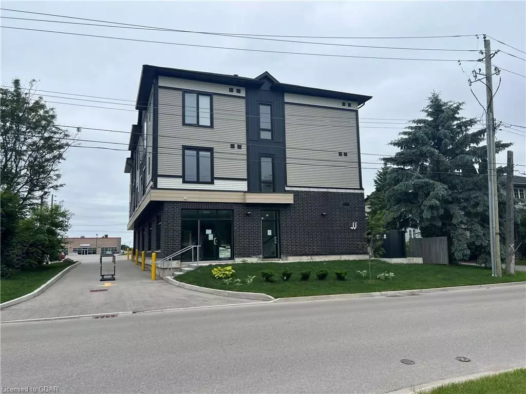 Elora, ON N0B 1S0,71 Victoria Street #1