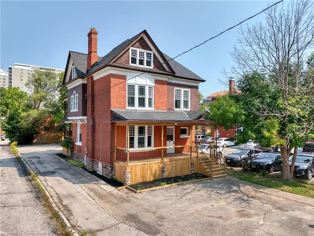 Kitchener, ON N2H 3Z2,18 Weber Street W #main & upper floor