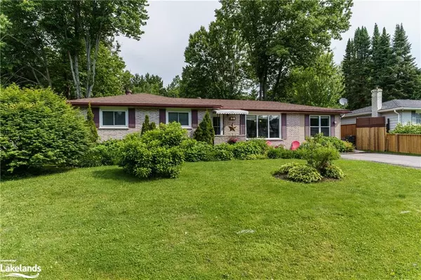 25 Kaye Road, Bracebridge, ON P1L 1L1