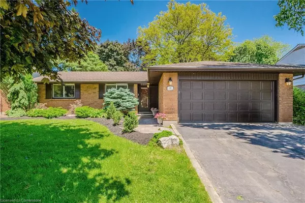 Cambridge, ON N1S 3S9,39 Alderwood Crescent