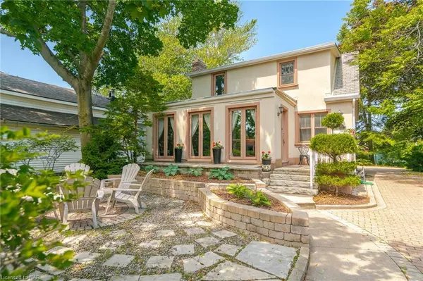 229 Victoria Street, Niagara-on-the-lake, ON L0S 1J0