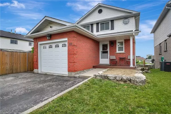 Cambridge, ON N1R 8C3,10 Steeles Crescent