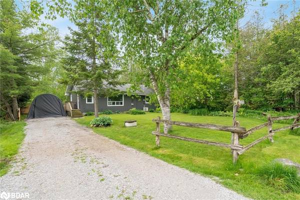 Innisfil, ON L4M 4S4,483 Mapleview Drive E