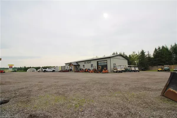 Fergus, ON N1M 2W5,8503 Wellington Road 18