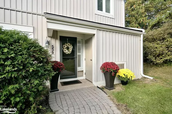 Collingwood, ON L9Y 5B4,539 Oxbow Crescent #19