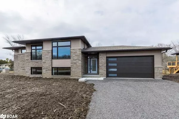 150 Michael's Way, Prince Edward County, ON K0K 1L0