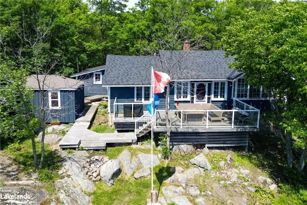 Honey Harbour, ON P0E 1E0,9936 Georgian Bay Shore