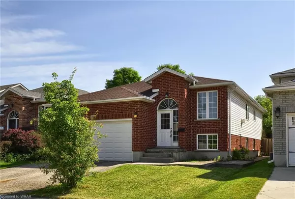 Cambridge, ON N1S 5B6,43 Fraserwood Court