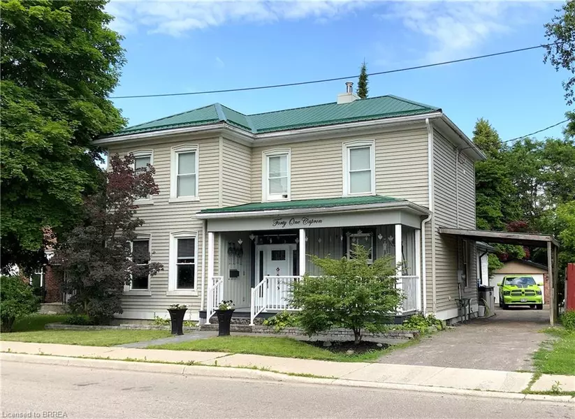 41 Capron Street, Paris, ON N3L 1P8