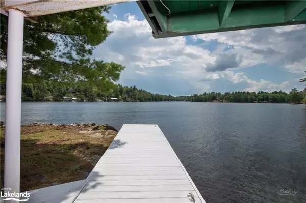 Georgian Bay Twp, ON L0K 1S0,2 Island 390 / Chads Island