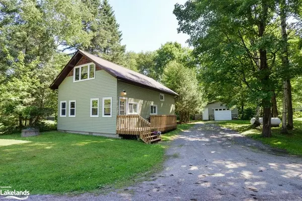 Bracebridge, ON P1L 1W9,1106 Springdale Shores