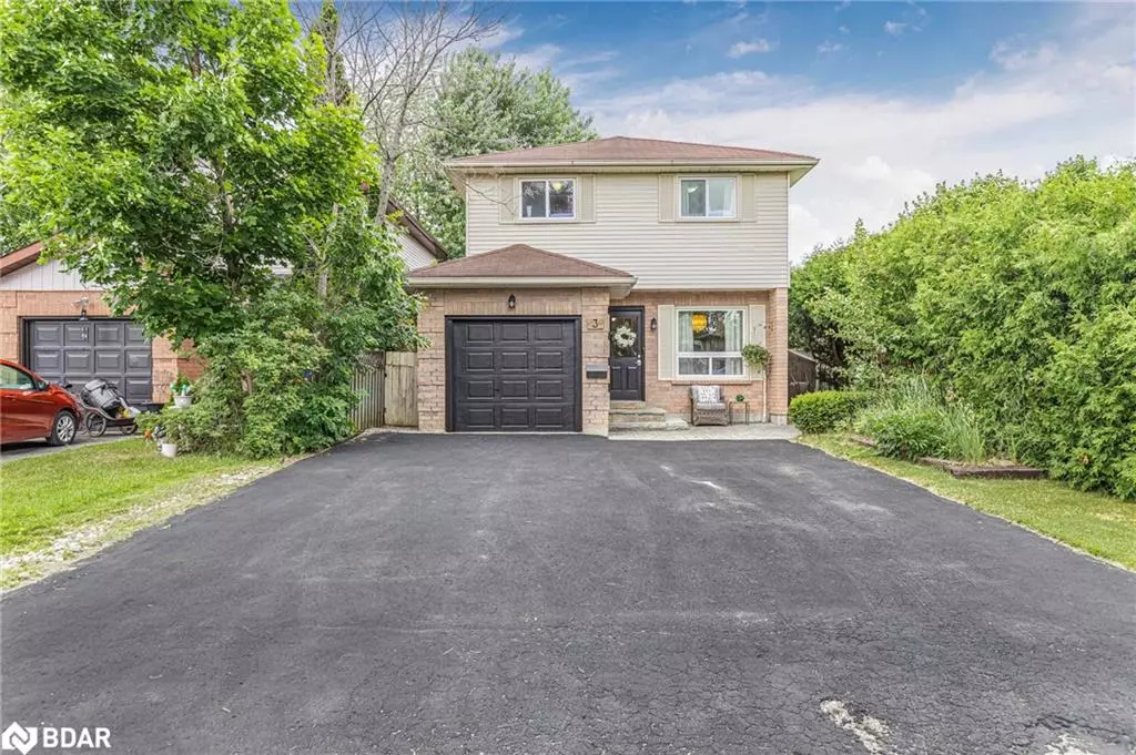 Collingwood, ON L9Y 4N7,3 Courtice Crescent