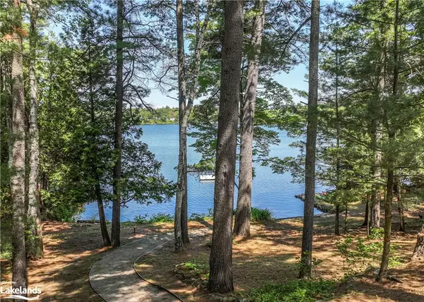 1124 Flanagan Trail, Gravenhurst, ON P0E 1G0