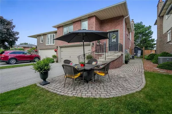 Milton, ON L9T 4B8,539 Conway Court