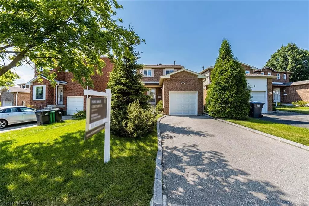 Brampton, ON L6Z 1Z1,5 Cassander Crescent