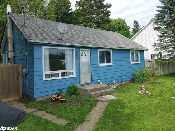 2100 Killarney Beach Road,  Churchill,  ON L0L 1K0