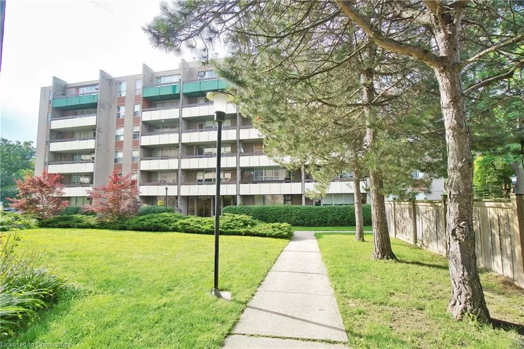 Etobicoke, ON M8W 4W2,3625 Lake Shore Road W #602