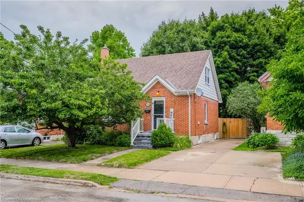 Waterloo, ON N2J 1V4,276 Herbert Street