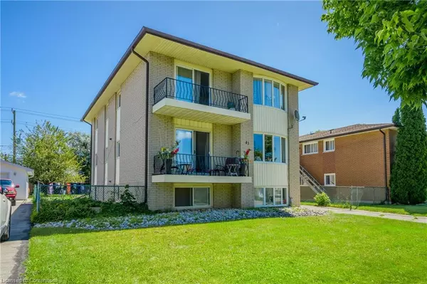 Kitchener, ON N2B 2L3,43 Secord Avenue