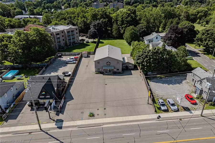 316 Queensway W, Simcoe, ON N3Y 2N1