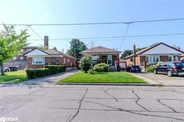 Scarborough, ON M1K 1J9,15 Sadler Drive