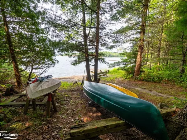 Georgian Bay, ON P0E 1E0,15548 Georgian Bay Shore