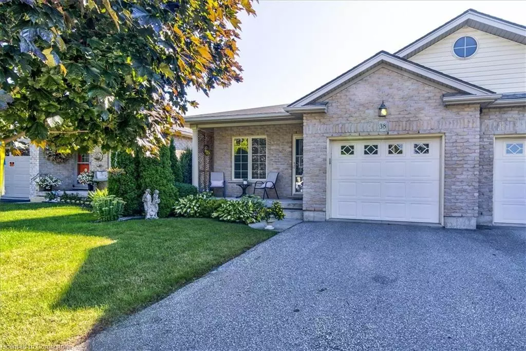 Port Dover, ON N0A 1N5,38 Pheasant Trail