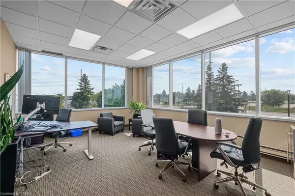 Guelph, ON N1G 4S2,679 Southgate Drive #2A