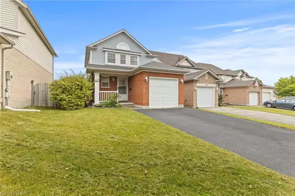 Kitchener, ON N2A 4B5,840 Fairway Crescent