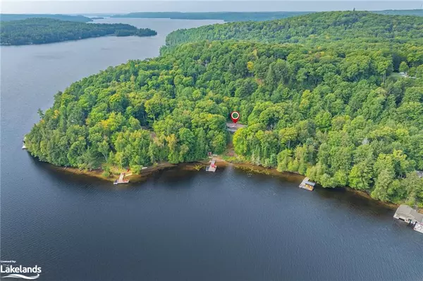 Lake Of Bays, ON P1H 2J6,1045 Silver Birch Lane