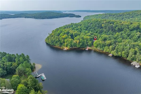 Lake Of Bays, ON P1H 2J6,1045 Silver Birch Lane