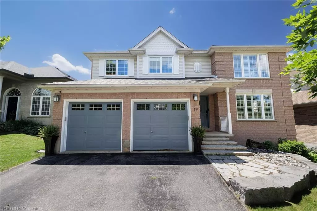 Cambridge, ON N3C 4C1,19 Melran Drive