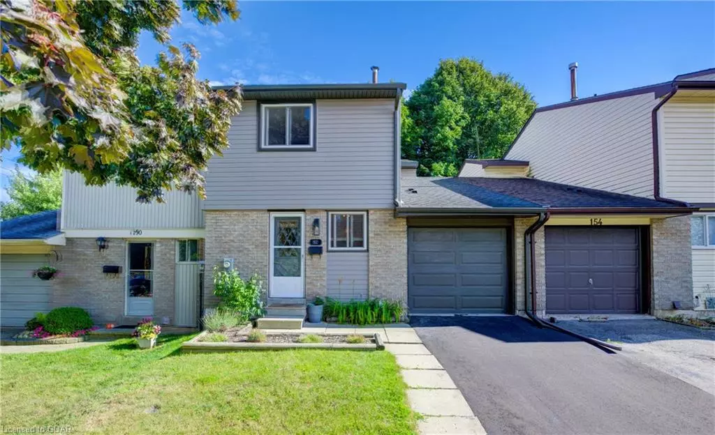 Cambridge, ON N1S 4M3,152 Sunset Court