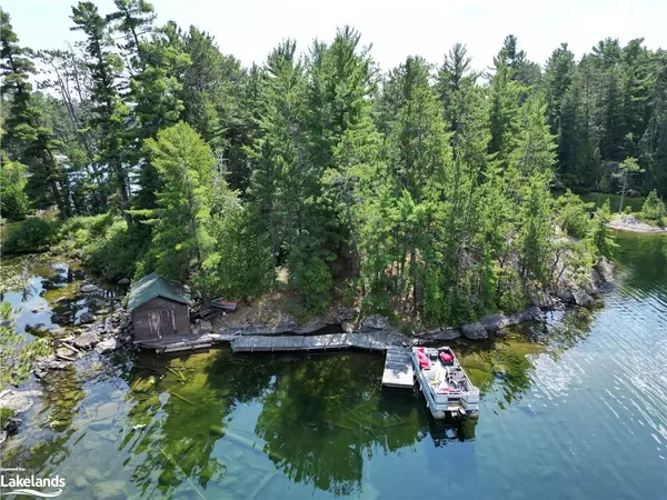 Temagami, ON P0H 2H0,1093 Lake Temagami Part 25 Island