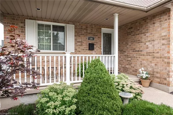 Stratford, ON N4Z 1H8,104 Athlone Crescent