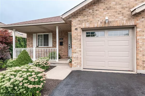 Stratford, ON N4Z 1H8,104 Athlone Crescent