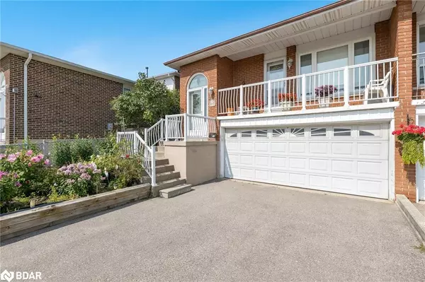 Vaughan, ON L4L 2Y1,10 Stocco Court