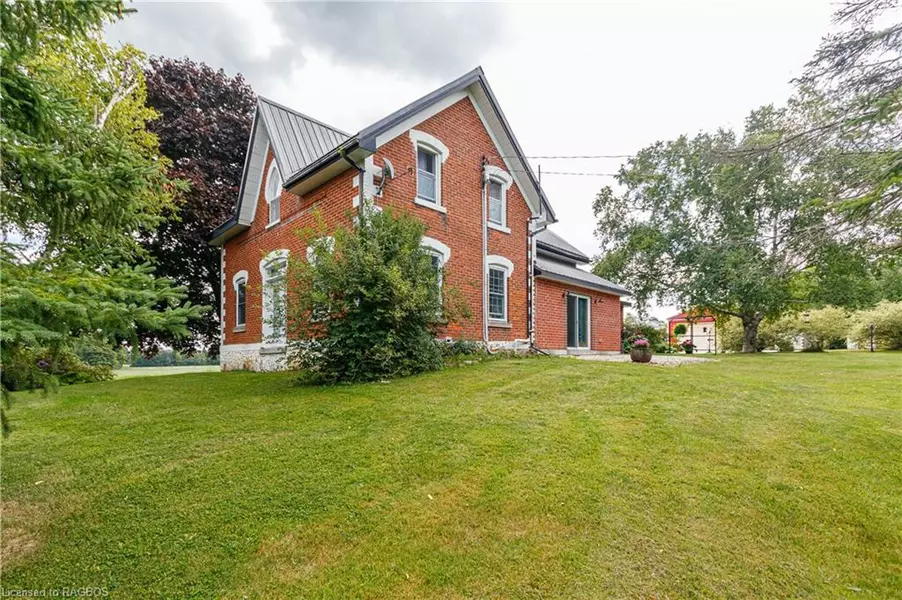 268 Fox Ridge Road, Grey Highlands, ON N0H 1J0