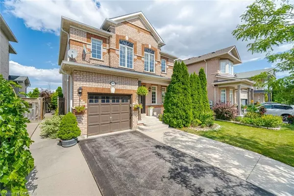 Mississauga, ON L5M 7G5,3541 Jorie Crescent