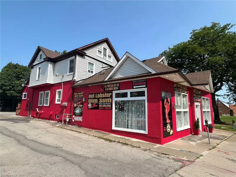 5689 Main Street, Niagara Falls, ON L2G 5Z3