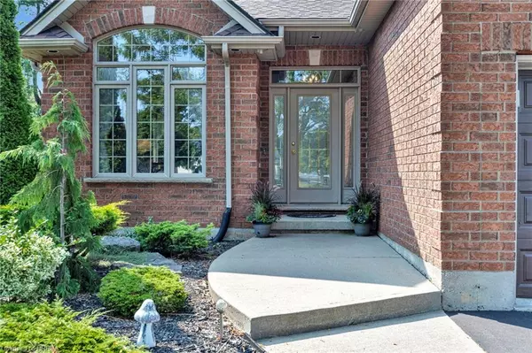 Paris, ON N3L 4G6,18 Kelly Court