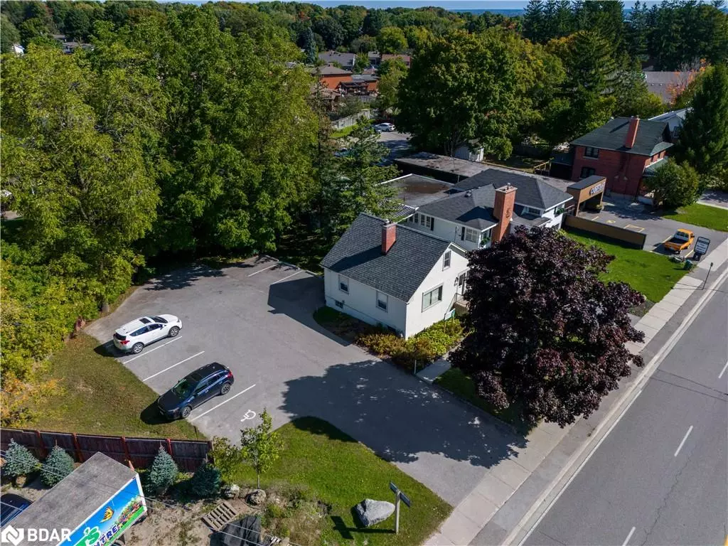 Orillia, ON L3V 3M2,250 Coldwater Road W