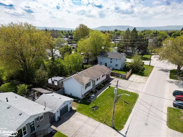 Collingwood, ON L9Y 4A8,90 Manning Avenue