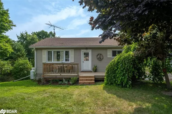 1448 County Rd 10, Prince Edward County, ON K0K 1P0