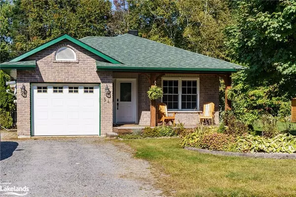 54 Killdeer Crescent, Bracebridge, ON P1L 1Z2