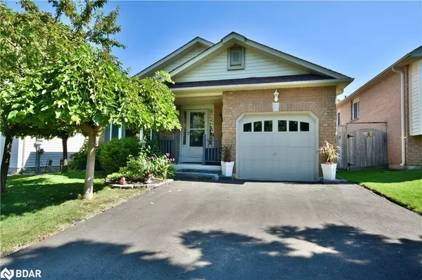 Barrie, ON L4N 7B9,31 Harwood Drive