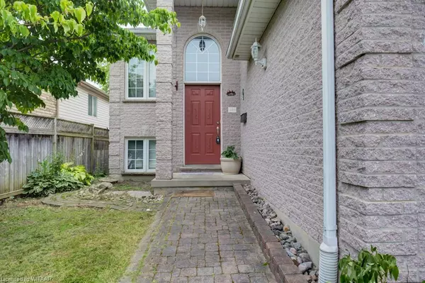 London, ON N6G 5K1,930 Queensborough Court