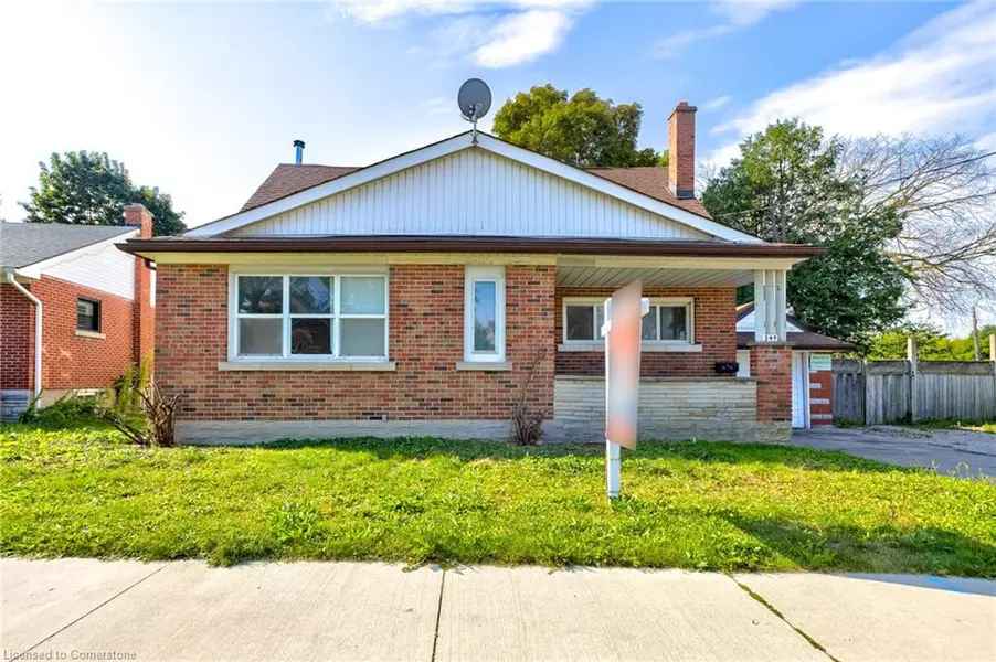 349 Mill Street #Upper, Kitchener, ON N2M 3R9