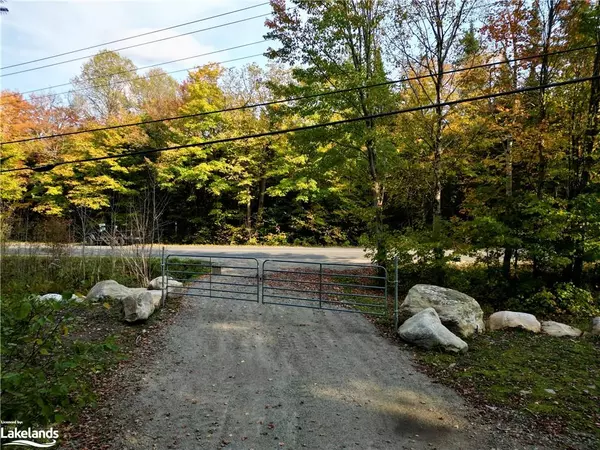 Lake Of Bays (twp), ON P1H 2J6,0 Limberlost Road