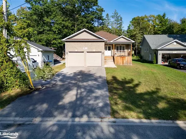 Wasaga Beach, ON L9Z 1Y1,81 52nd Street S